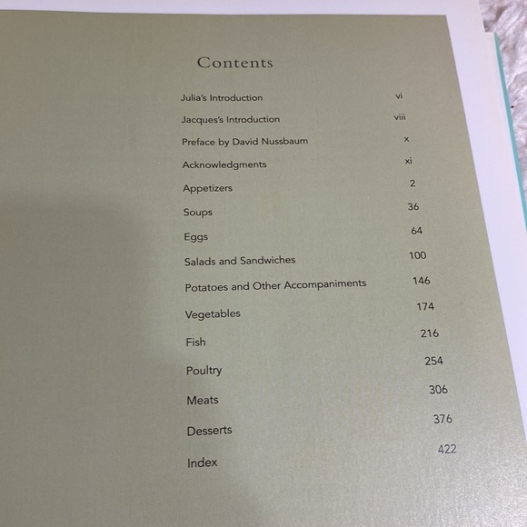 JULIA and JACQUES COOKING AT HOME by JULIA CHILD & JAQUES PEPIN HB EUC - Picture 4 of 9